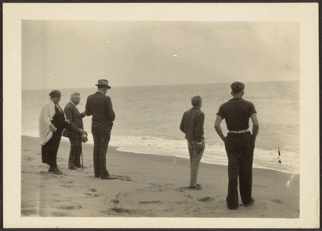 How Families Can Use Neighborhood Parks While Traveling